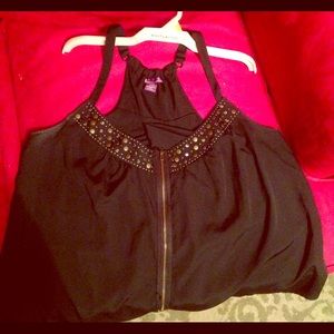 Zip up vest 16/18w with gold accents